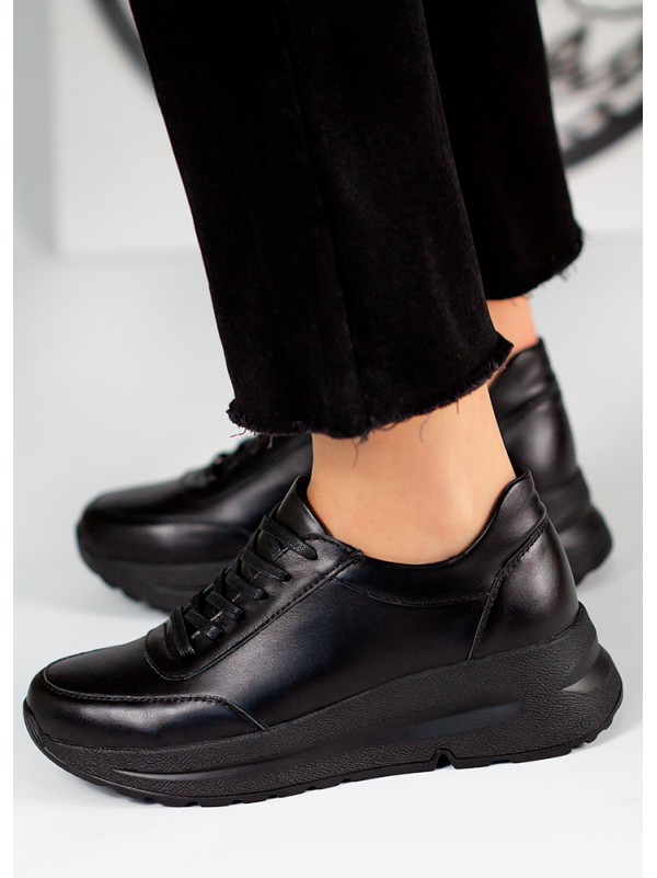 Кросівки LOOK чорна ш. 7979-28