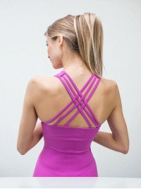 Seamless Fit & Lift Pur-Pur – бесшовный фитнес-комбинезон с Push-Up и сменными чашками