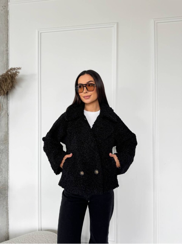 Жіноча коротка шуба з букле чорного кольору 29807