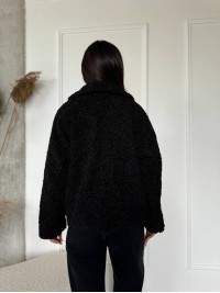 Жіноча коротка шуба з букле чорного кольору 29807