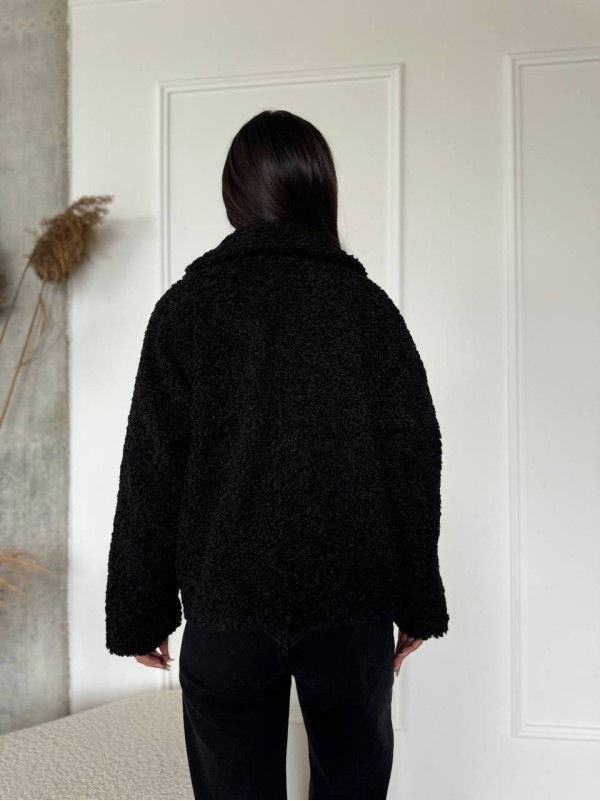 Жіноча коротка шуба з букле чорного кольору 29807