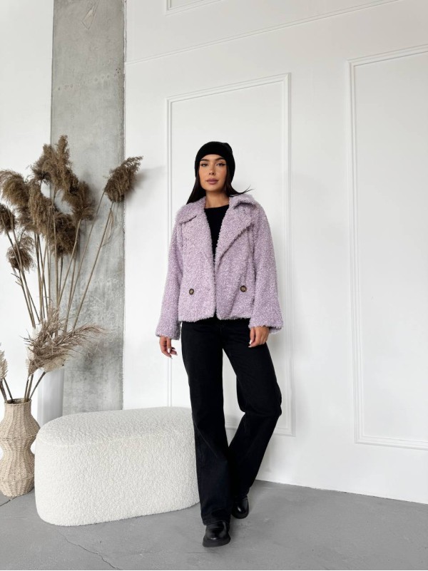 Жіноча коротка шуба з букле лiлового кольору 29809