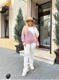 В'язаний жіночий светр рожевого кольору 29899