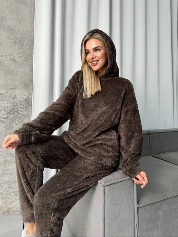 Жіночий костюм для дому з махри коричневого кольору 29909