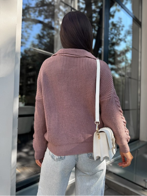 Жіноча кофта з відкладеним коміром пудрового кольору 29956