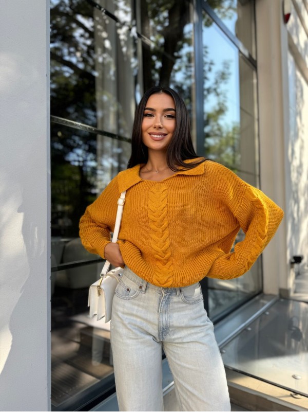 Жіноча кофта з відкладеним коміром жовтого кольору 29960