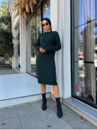 В'язана напіввовняна сукня зеленого кольору 29964