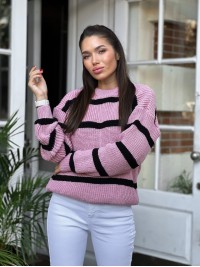 В'язаний жіночий светр у смужку пудрового кольору 30066