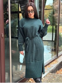 Тепла сукня з поясом смарагдового кольору 30083