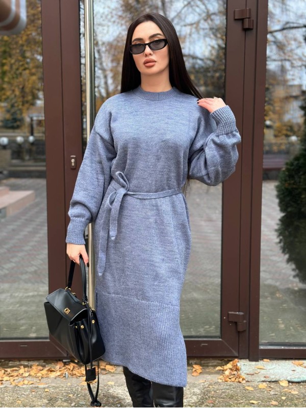 Тепла сукня з поясом сiрого кольору 30084