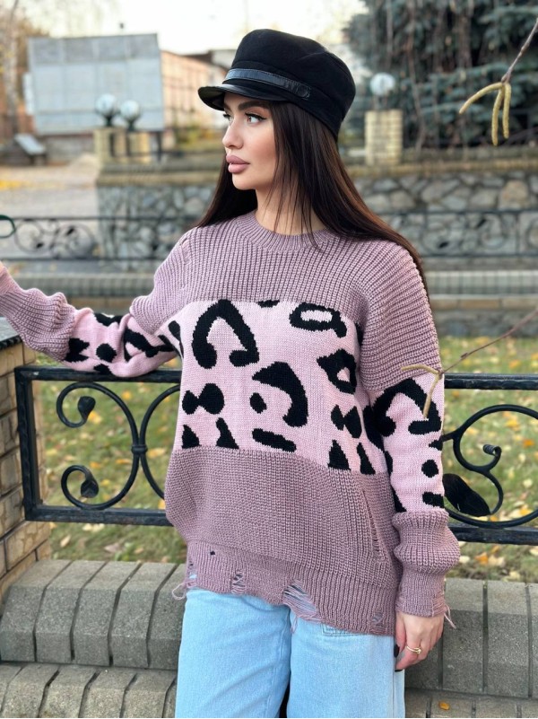 Об'ємний жіночий светр-туніка пудрового кольору 30088