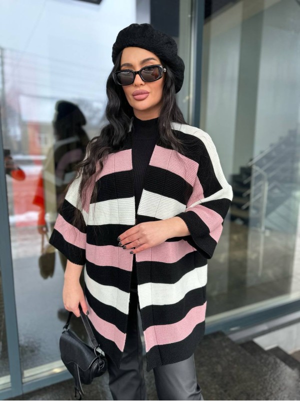 Жіночий в'язаний кардиган чорного кольору 30135