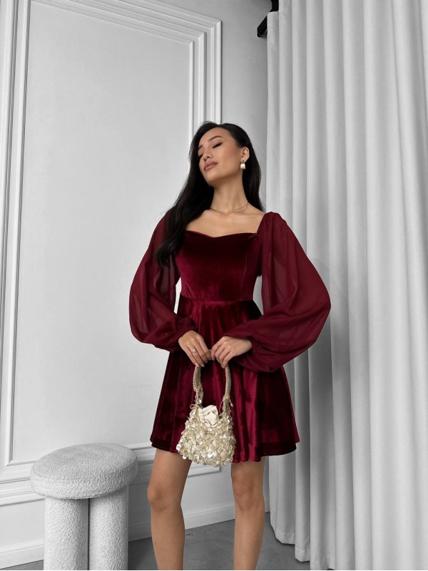 Ошатна оксамитова сукня бордового кольору 30140