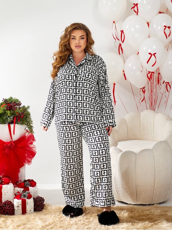 Жіночий шовковий домашній комплект молочного кольору 30165