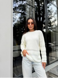 Жіночий базовий светр молочного кольору 30182