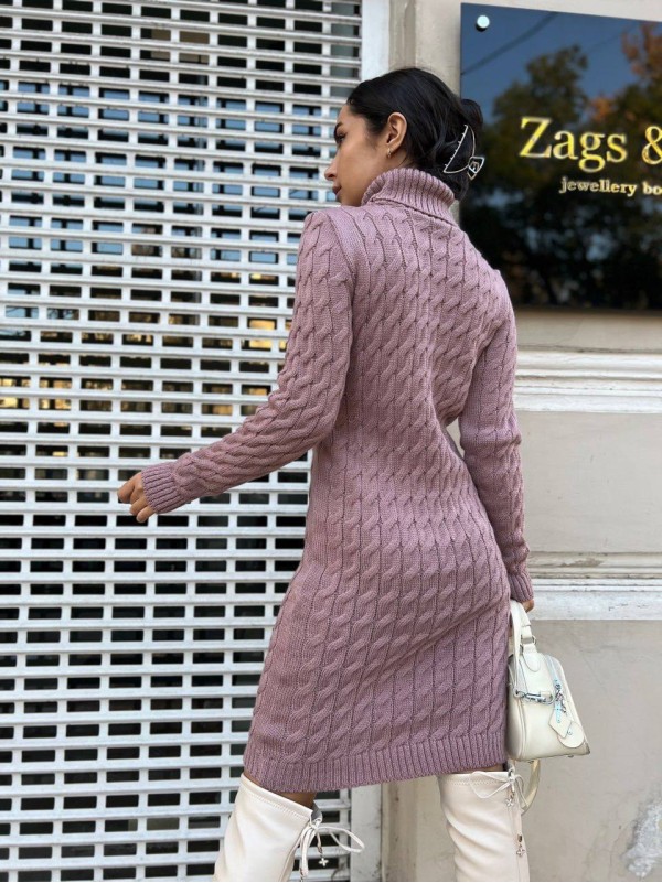 В'язана сукня з горловиною пудрового кольору 30209