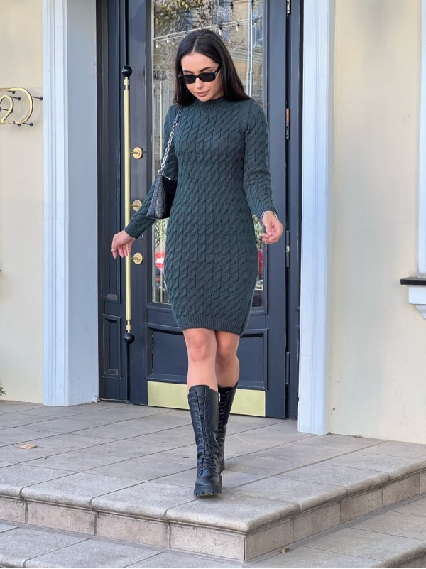 В'язана сукня зеленого кольору 30290