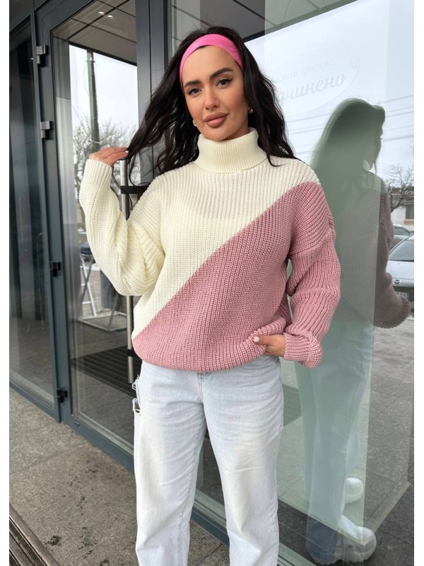 Жіночий светр із горловиною молочно-пудрового кольору 30292