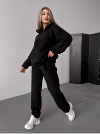 Жіночий теплий костюм з хутра Тедді чорного кольору 30297