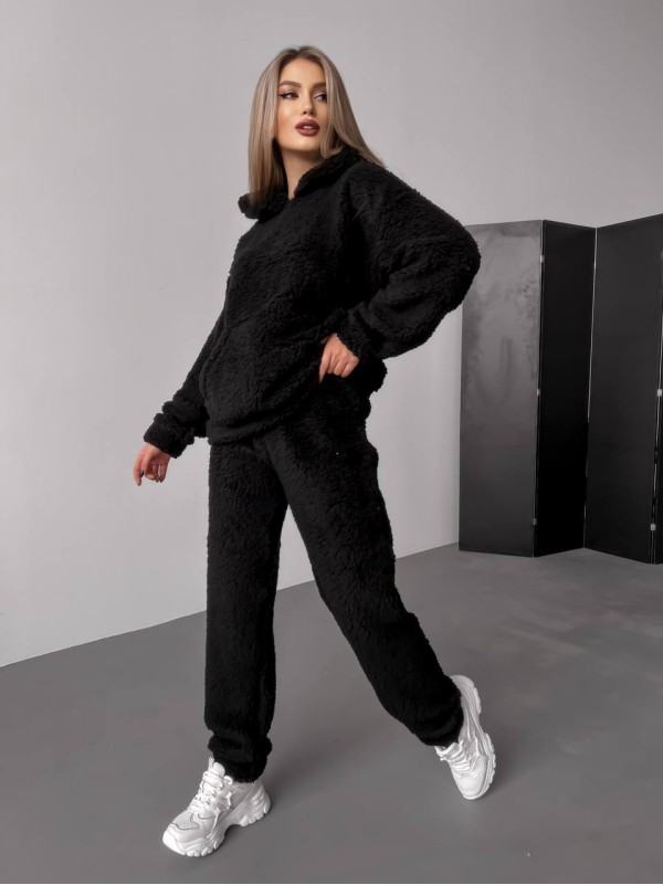 Жіночий теплий костюм з хутра Тедді чорного кольору 30297