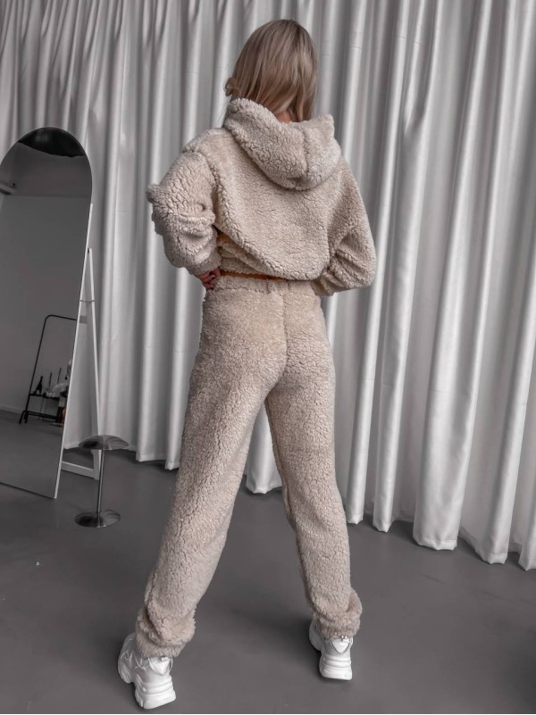 Жіночий теплий костюм з хутра Тедді молочного кольору 30299