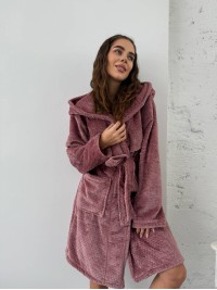 Жіночий махровий халат пудрового кольору 30301