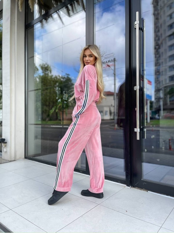 Жіночий велюровий костюм на змійці рожевого кольору 30316