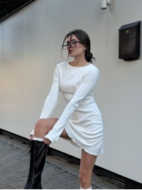 Сукня міні в рубчик бiлого кольору 30333