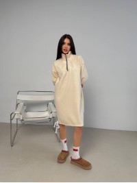 Тепла сукня на флісі молочного кольору 30402