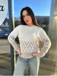Жіночий светр із малюнком молочного кольору 30457