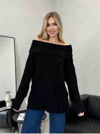 Жіночий подовжений светр-туніка чорного кольору 30470