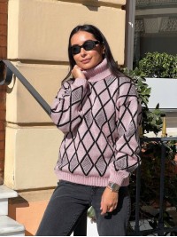 Жіночий светр із горловиною пудрового кольору 30482