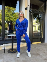 Жіночий велюровий костюм синього кольору 30504