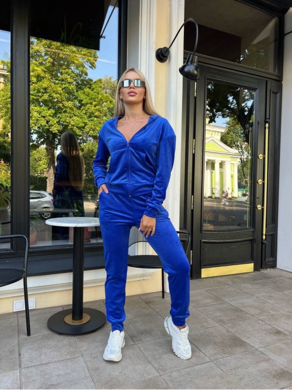 Жіночий велюровий костюм синього кольору 30504