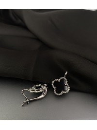 Сережки "Клевер" англійський замок срібного кольору 30610