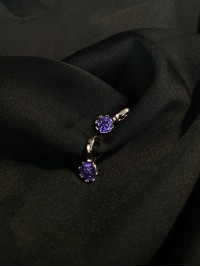 Сережки зі стразом фіолетового кольору 30617