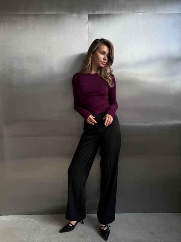 Жіночий легкий лонгслів бордового кольору 30647