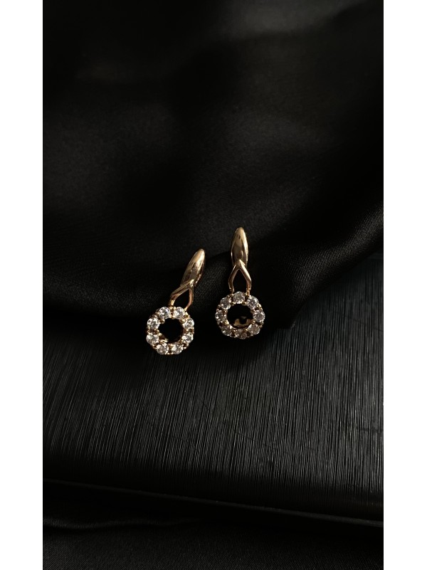 Сережки з камінням золотого кольору 30702