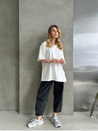 Базова жіноча футболка бiлого кольору 30730