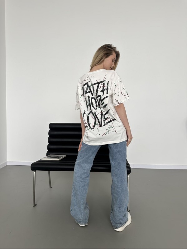 Базова жіноча футболка з написом бiлого кольору 30821