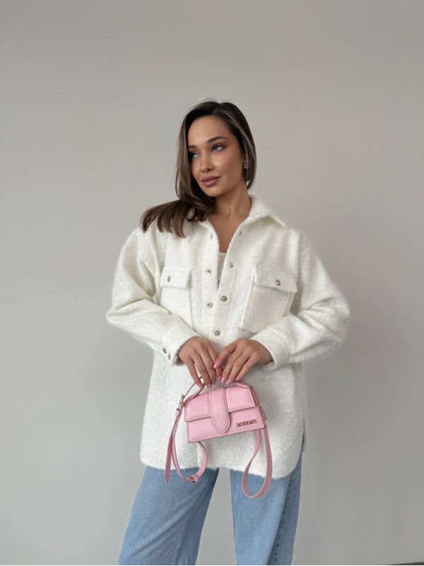 Жіноча сорочка з букле молочного кольору 30902