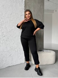 Легкий спортивний костюм чорного кольору 30942