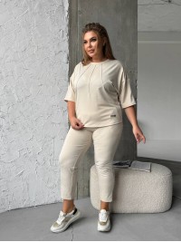 Легкий спортивний костюм молочного кольору 30944