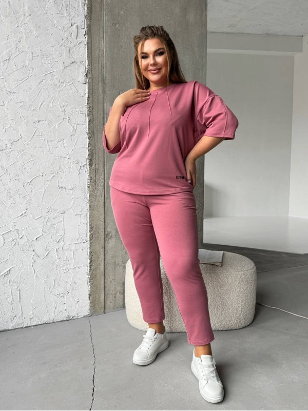 Легкий спортивний костюм пудрового кольору 30945