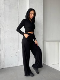 Прогулянковий жіночий костюм у рубчик чорного кольору 31107