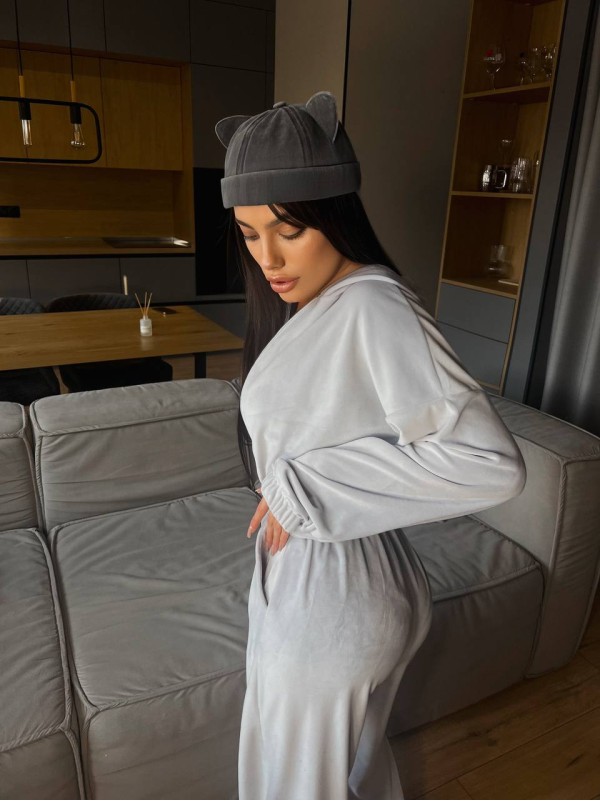 Жіночий велюровий комбінезон сiрого кольору 31141