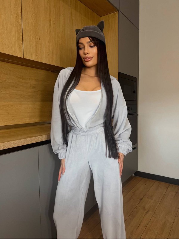 Жіночий велюровий комбінезон сiрого кольору 31141