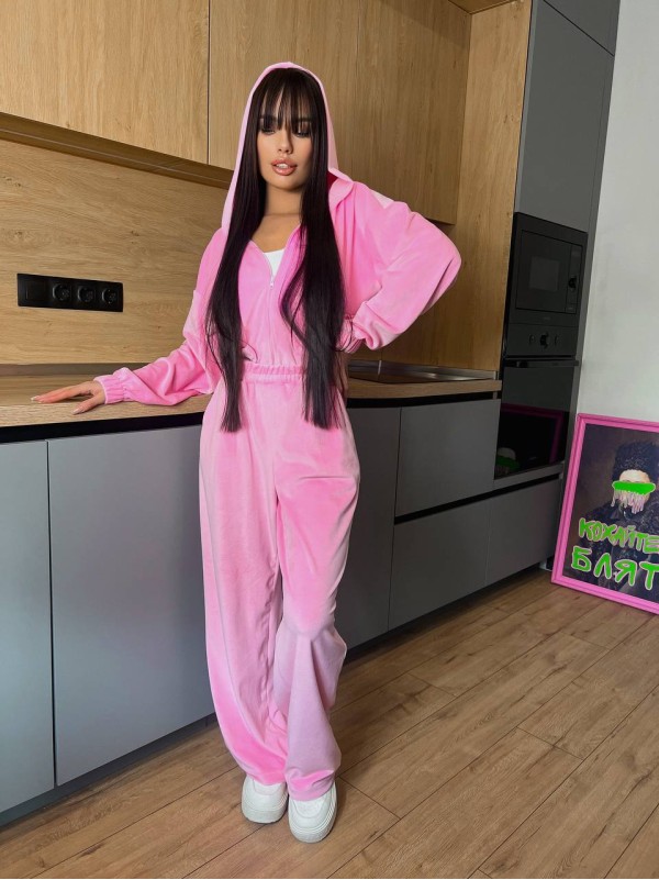 Жіночий велюровий комбінезон рожевого кольору 31142