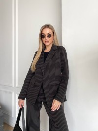 Жіночий класичний костюм чорного кольору 31373