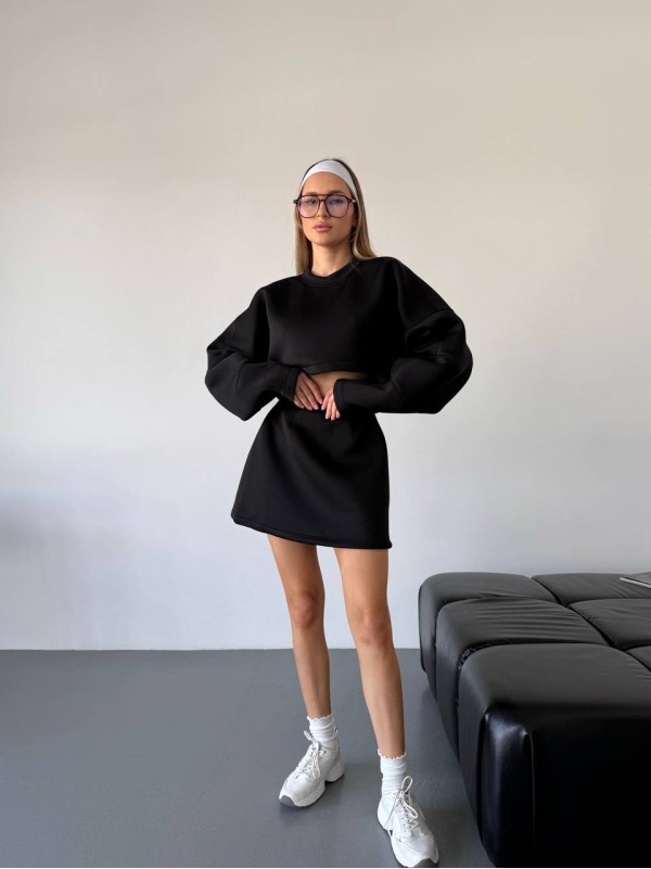 Жіночий прогулянковий костюм спідниця+батник чорного кольору 31425